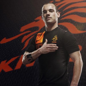 爱游戏|沃顿揭秘进攻艺术，预判传球路线，让对手措手不及