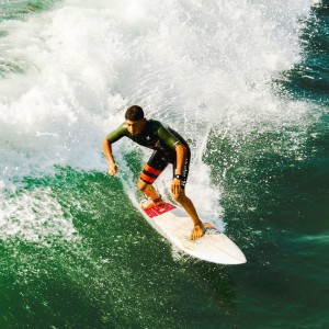 爱游戏-新援终章，奥多古意杯替补亮相，红黑生涯首秀开启新篇