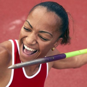 爱游戏：阿联状态复苏难挽败局 广东队力避横扫成最后目标