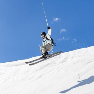 爱游戏体育-2021级新秀初登职业舞台光芒四射 热潮之下更需冷静审视成长之路